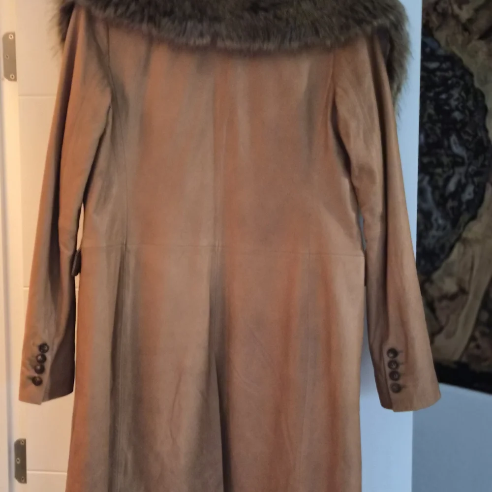 Talbots Tan Teddy Jacket with Faux Fur Collar - Picture 3 of 7